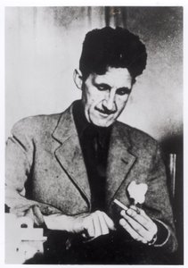 ジョージ・オーウェル（1903-50） 作： Unbekannt Unbekannt